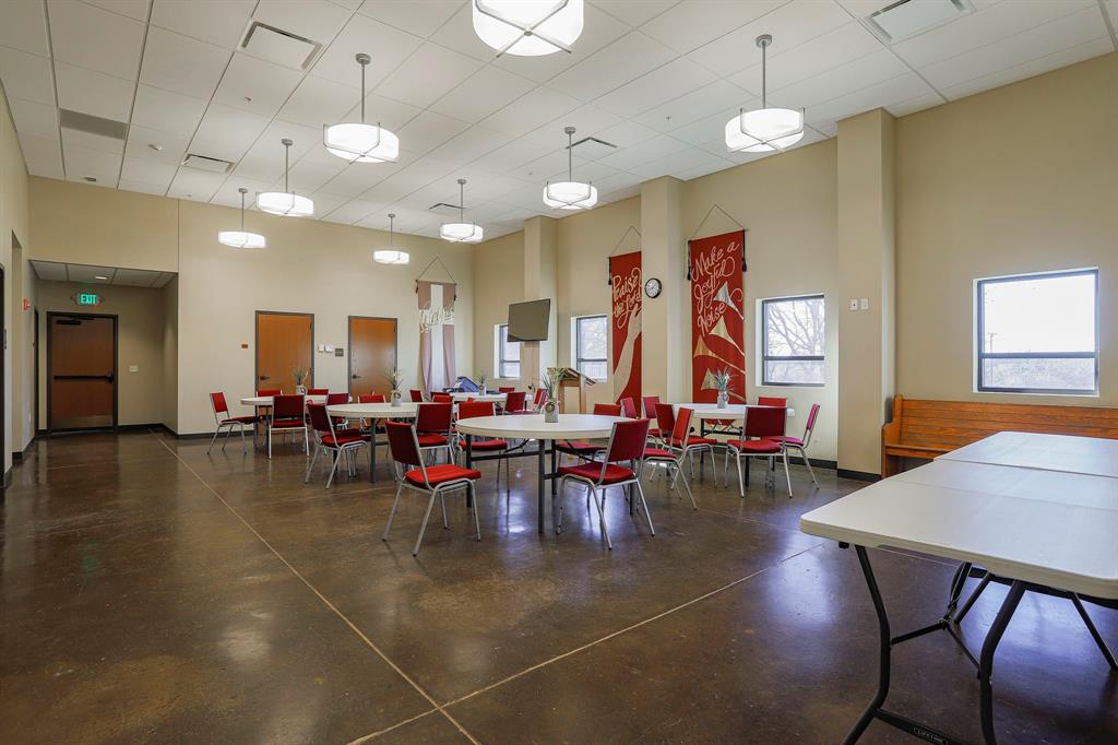 Meadow Oaks Add - Commercial Sale