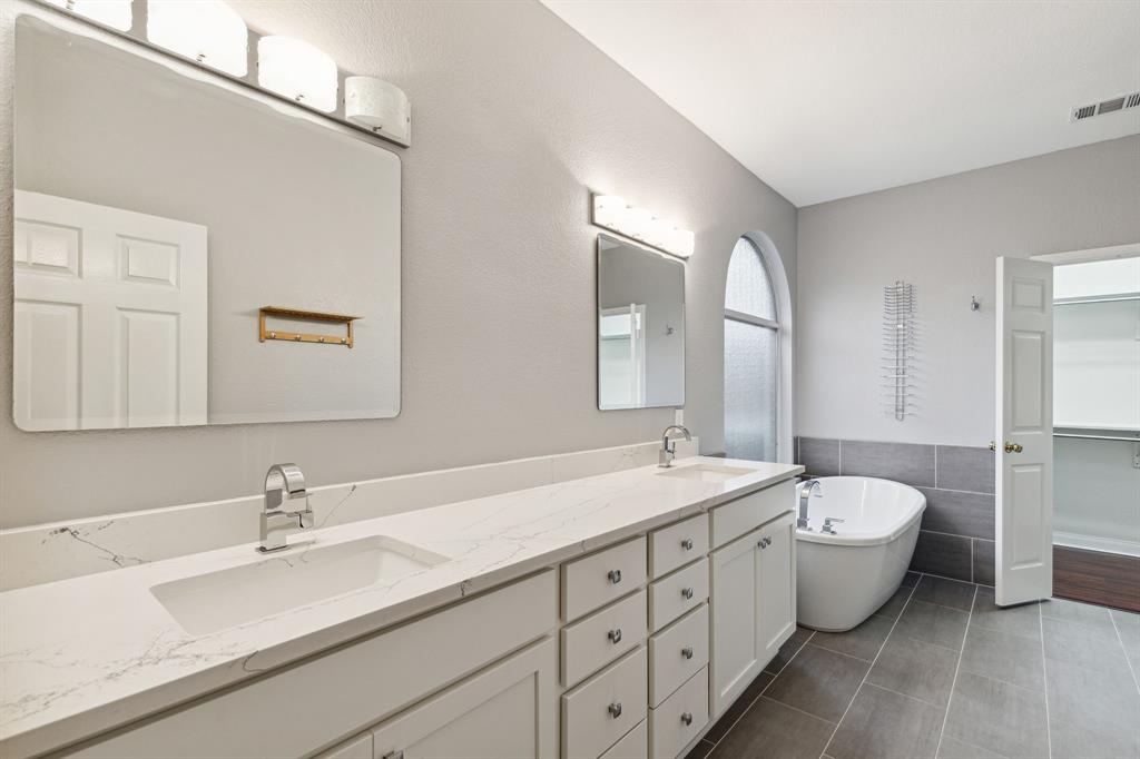 Thousand Oaks Ph III - Residential