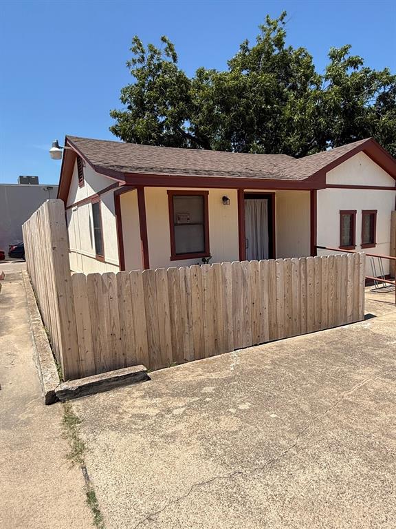 Cravens M L Sub - Commercial Lease