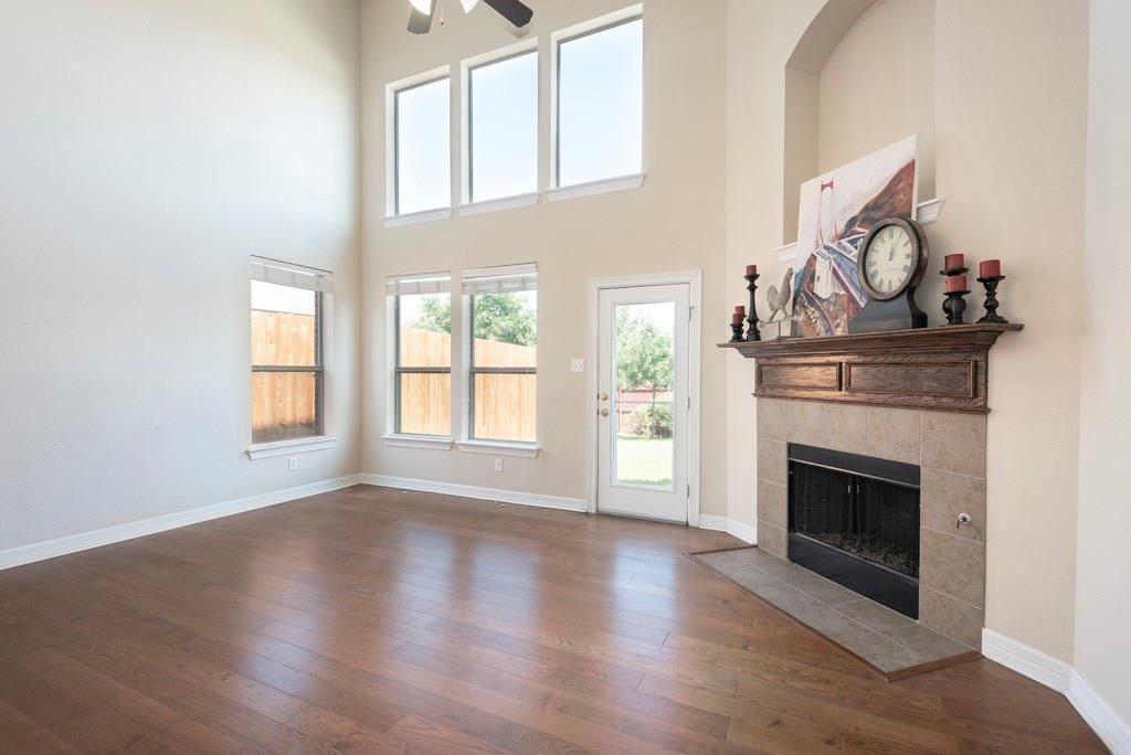 Avalon 04 - Residential Lease