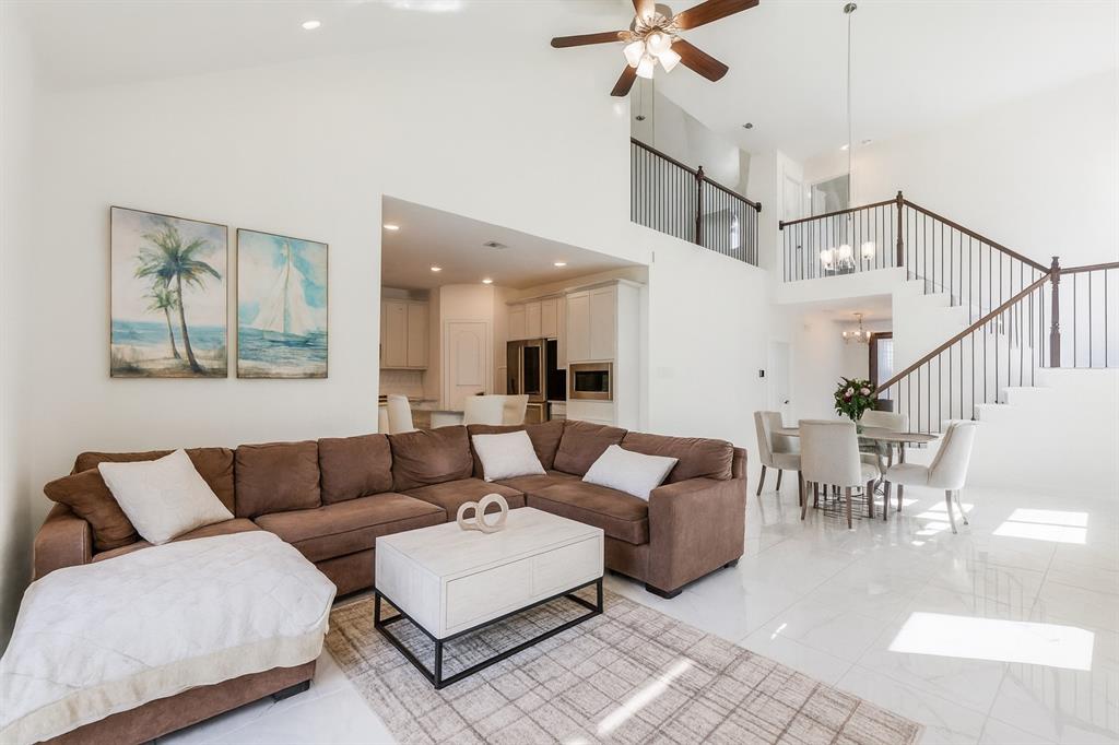 337 Gleneagles Drive