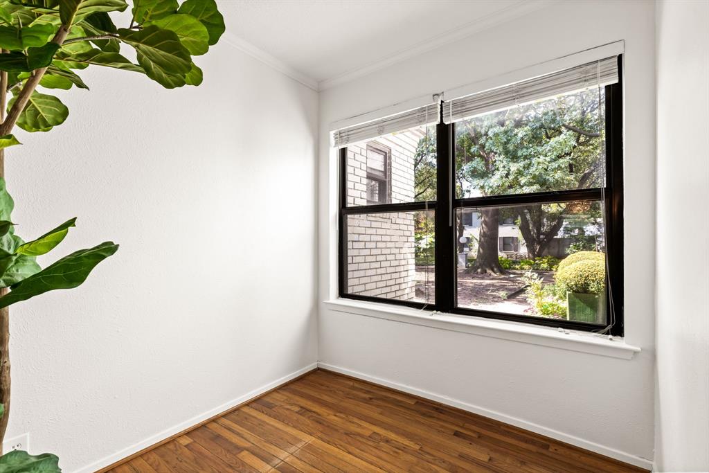 Westbury Park Condos - Residential