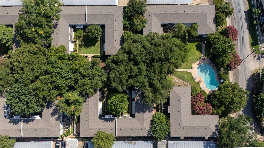 Westbury Park Condos - Residential