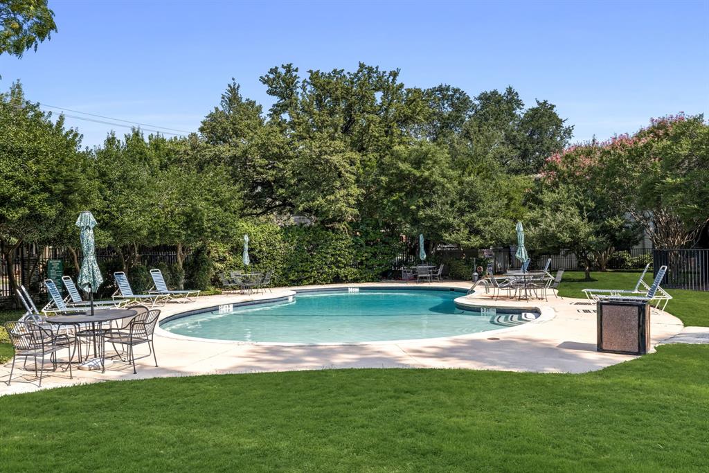 Westbury Park Condos - Residential