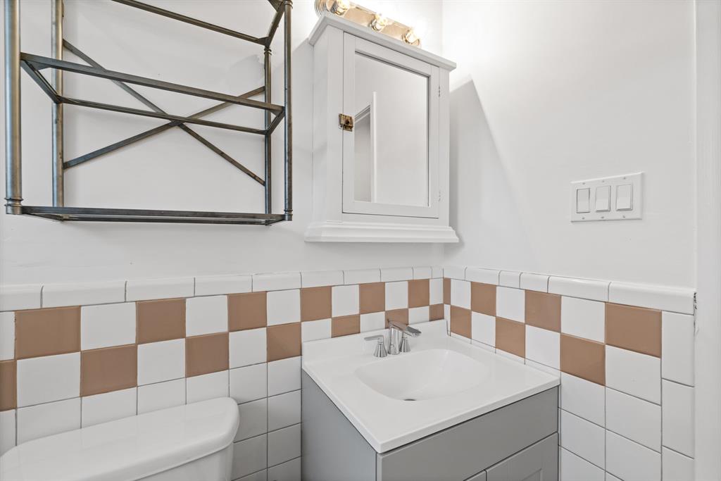 Westbury Park Condos - Residential