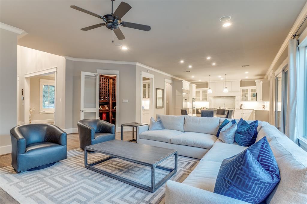 Bob-O-Link Downs - Residential