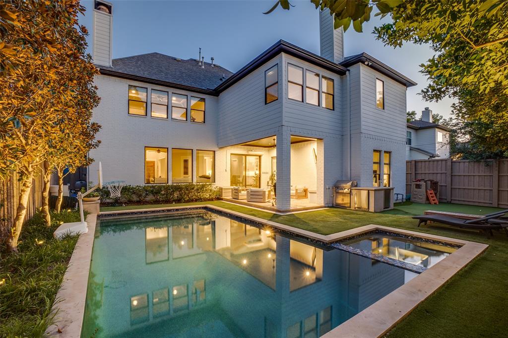 Bob-O-Link Downs - Residential