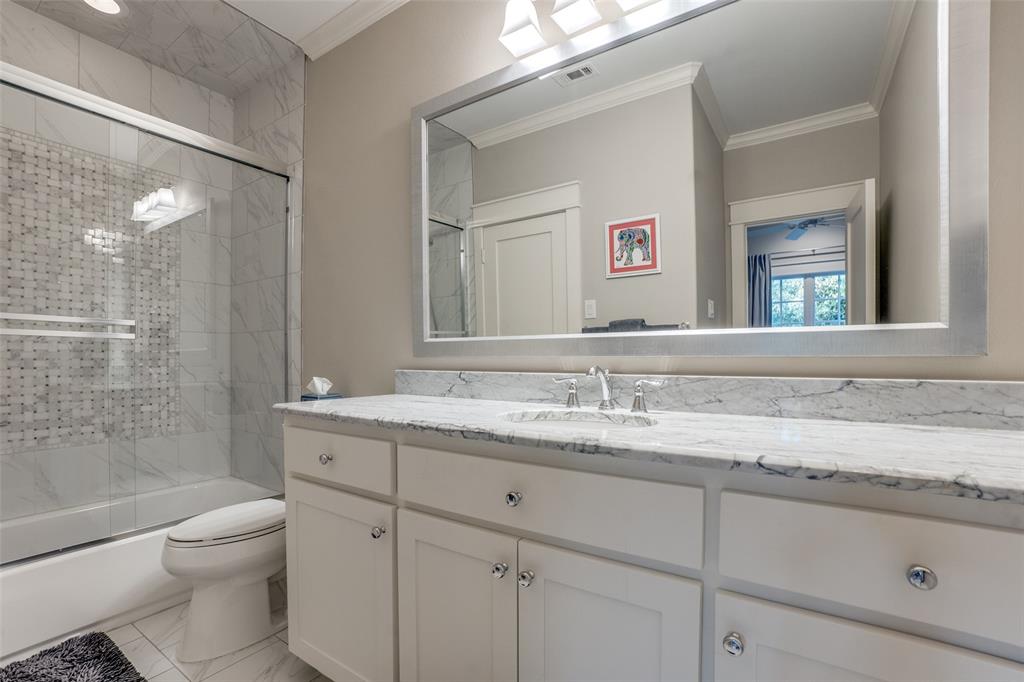 Bob-O-Link Downs - Residential