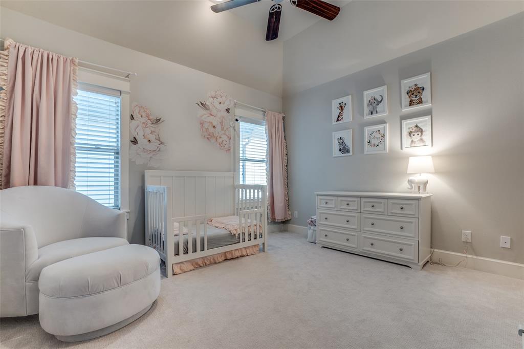 Bob-O-Link Downs - Residential