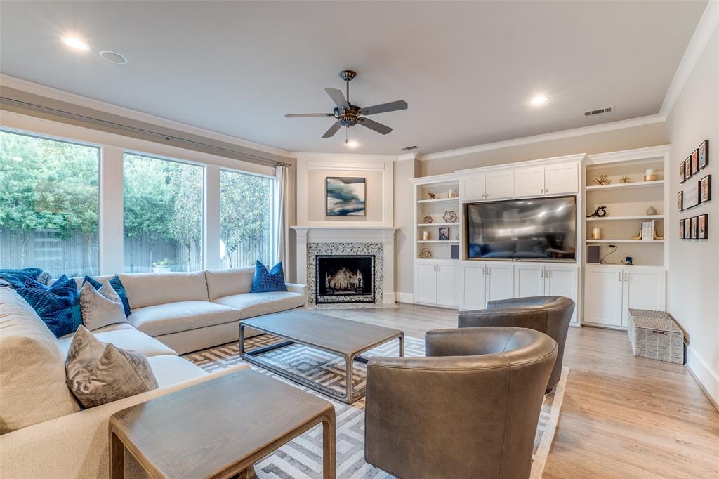 Bob-O-Link Downs - Residential