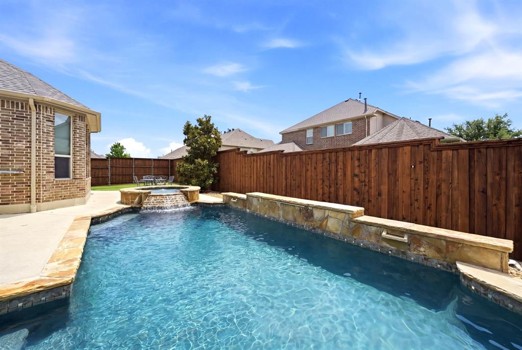 486 Hilltop Drive