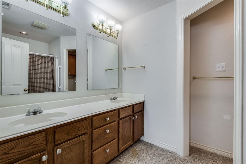 Kitchen John m-AG0677 - Residential