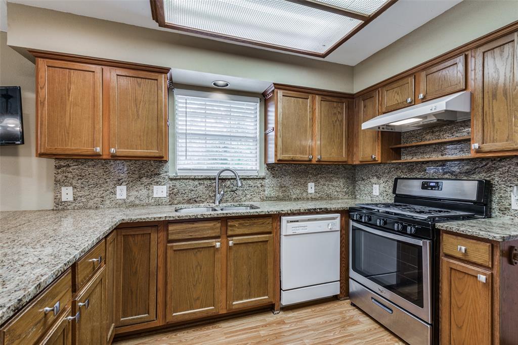 Kitchen John m-AG0677 - Residential