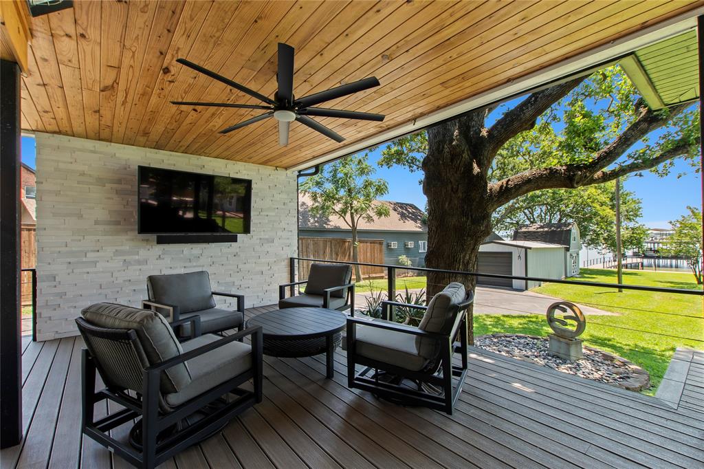 Pleasant Oak Beach - Residential
