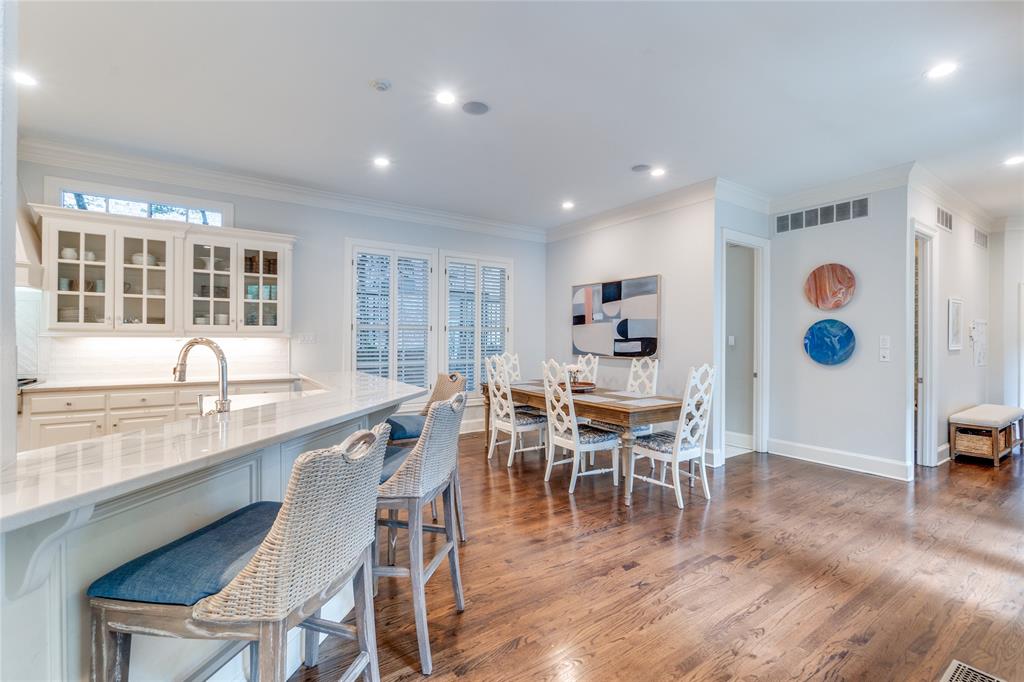 University Heights 03 Instl Add - Residential