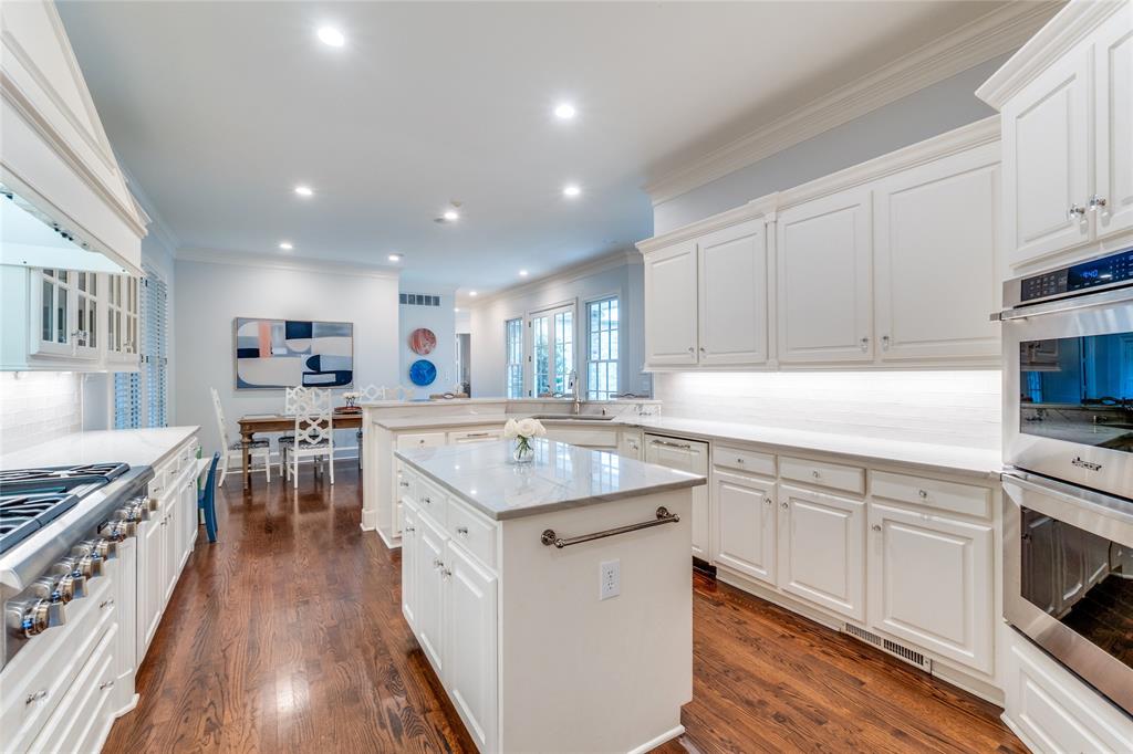 University Heights 03 Instl Add - Residential