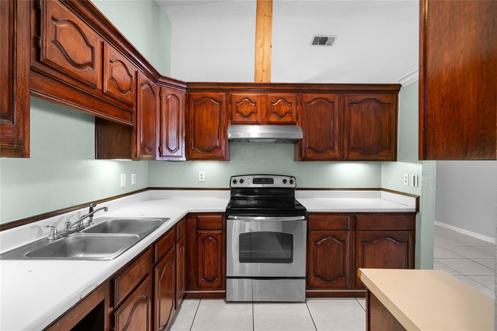 9319 Rutherglen Drive