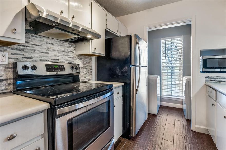 **Charming Urban Retreat with Golf Course Views** Discover a charming urban oasis nestled in the vibrant heart of Dallas, TX. This single-bedroom condo, meticulously designed for both comfort and style, offers unparalleled views of the adjacent golf course, making it a perfect retreat from the city hustle. Step inside to find updated interiors featuring sleek finishes and abundant natural light. The open-concept living area flows seamlessly into the kitchen, creating a warm and inviting space that’s perfect for both everyday living and entertaining. The modern kitchen is equipped with ample cabinetry and a stylish countertop that looks out onto the spacious living room, promoting a harmonious blend of practicality and design. The generously sized primary bedroom is a true sanctuary, featuring an expansive layout that allows for a versatile design. Ample walk-in closets provide extensive storage, ensuring everything has its place. Continue your tour by stepping out to the private patio, where serene golf course views create a tranquil backdrop perfect for morning coffee or evening relaxation. This dwelling is situated within a community that excels in delivering luxury amenities, including a sparkling pool, grilling area, and well-maintained tennis courts, enhancing both leisure and lifestyle. Experience the best of Dallas living with this exquisite property, defined by its stunning views and sophisticated comfort. Make this your new home and start enjoying the perfect blend of city life and peaceful serenity. HOA covers yard maintenance, trash and water fees! Fridge, washer and dryer convey with the home! Don't wait to tour this beauty!!