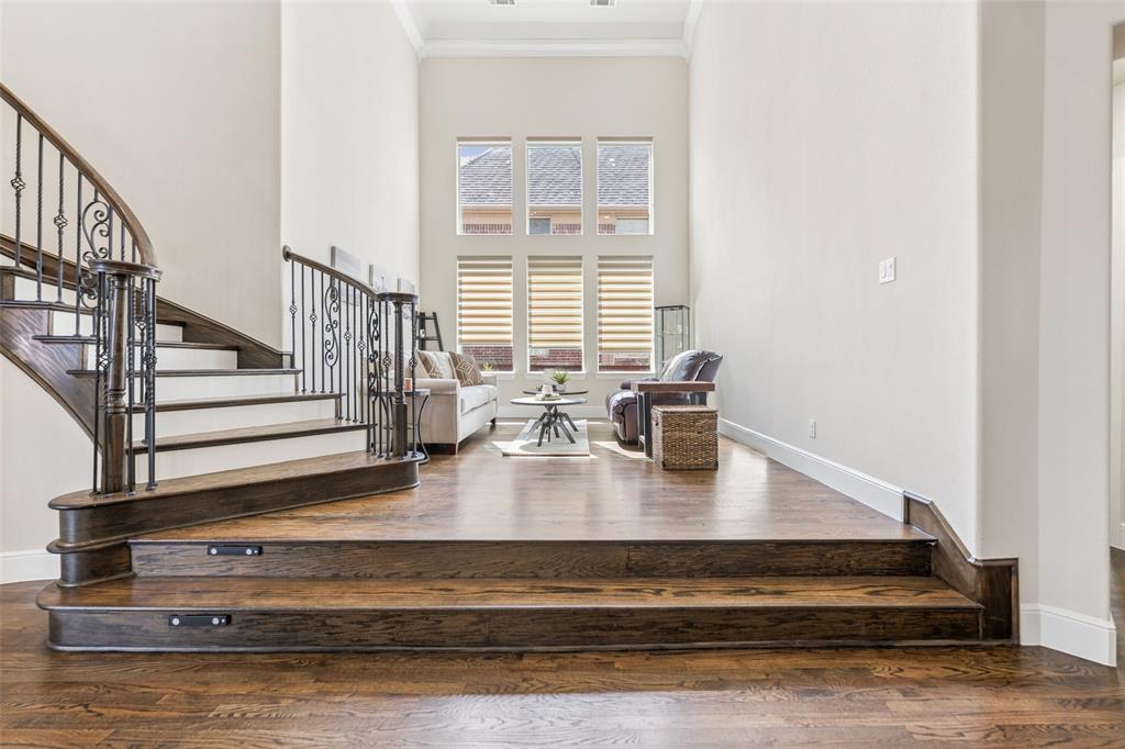 2120 Hidalgo Lane