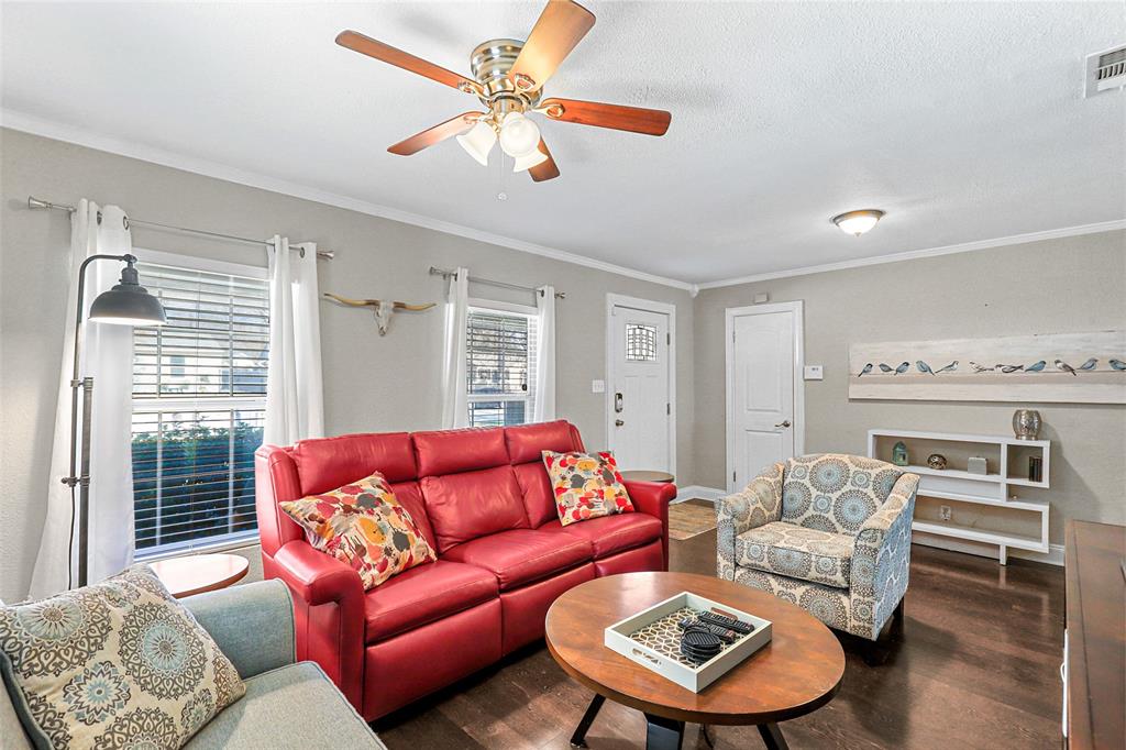 Fort Worth, Texas 76107, United States, 3 Bedrooms Bedrooms, ,1 BathroomBathrooms,Residential,Active,24646