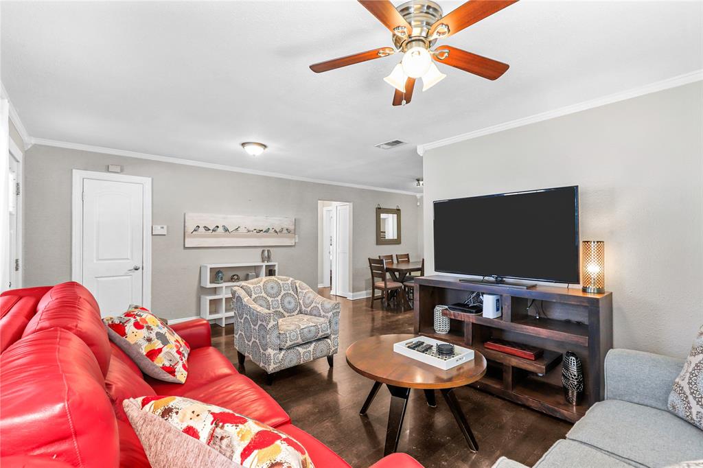 Fort Worth, Texas 76107, United States, 3 Bedrooms Bedrooms, ,1 BathroomBathrooms,Residential,Active,24646