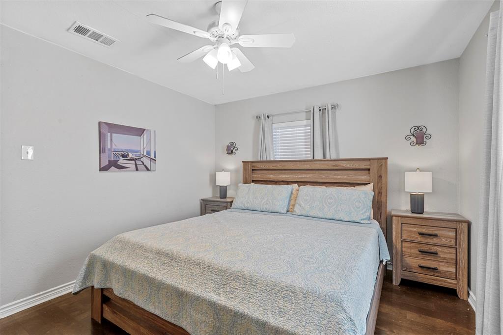 Fort Worth, Texas 76107, United States, 3 Bedrooms Bedrooms, ,1 BathroomBathrooms,Residential,Active,24646