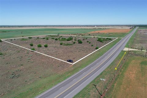 Photo of 24999 US-283, Vernon, TX 76384 (MLS # 21255056)