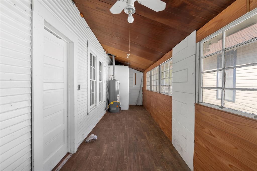 G T Hawpes Homestead - Residential