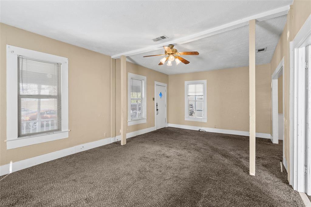 G T Hawpes Homestead - Residential