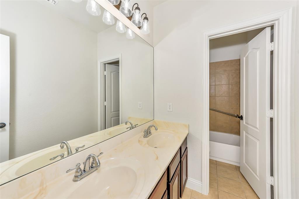 Red Eagle Ranch Ph - Residential