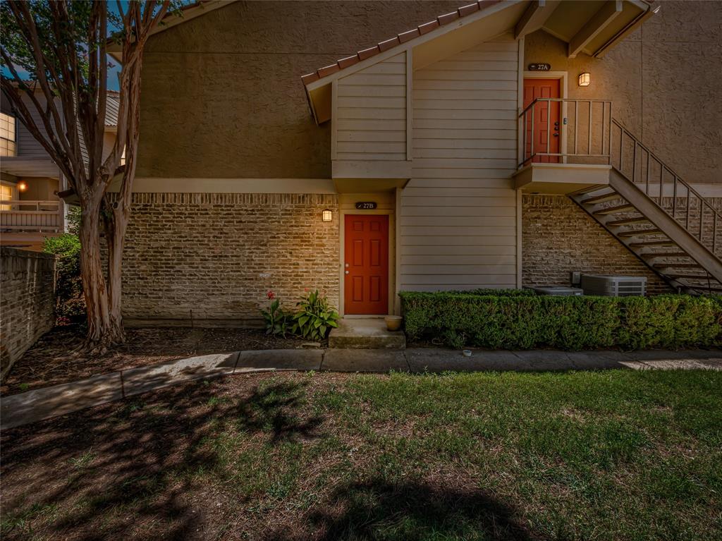 5200 Martel Avenue 27B