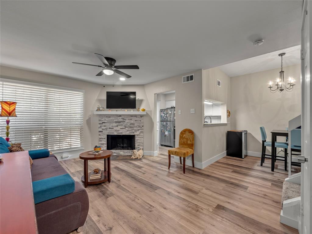 Monticello Crossroads Condo Ph 01-03 - Residential