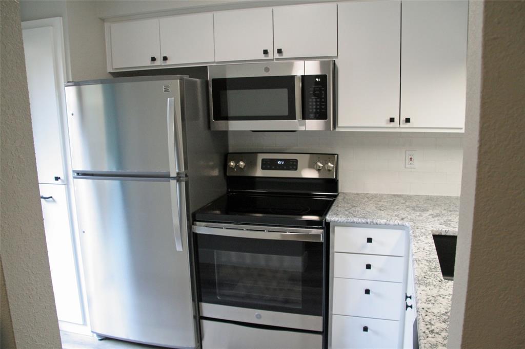 Monticello Crossroads Condo Ph 01-03 - Residential