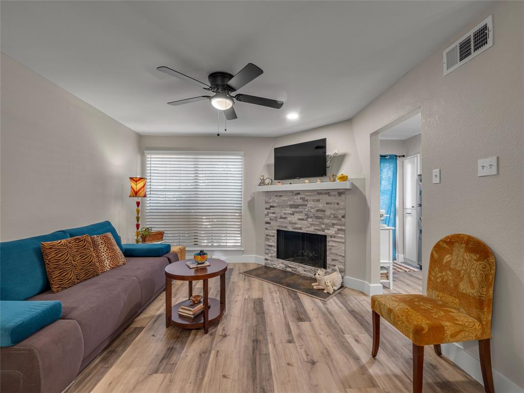 Monticello Crossroads Condo Ph 01-03 - Residential