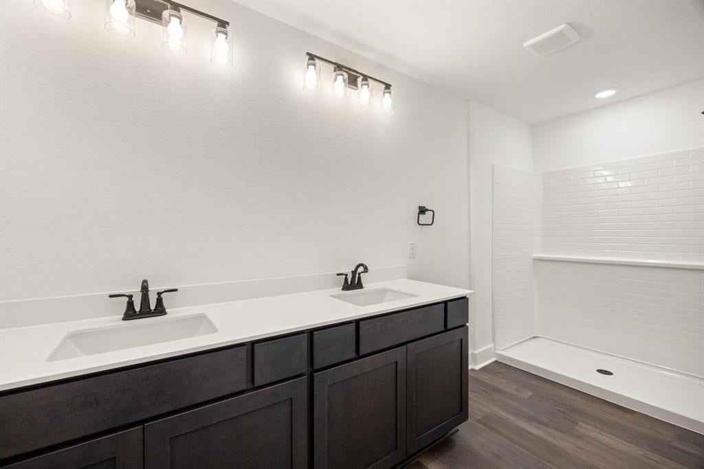 465 Peace Lily Way