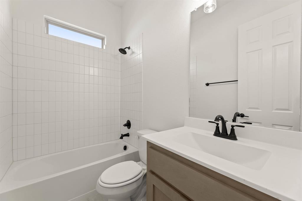 Settler's Glen - Residential