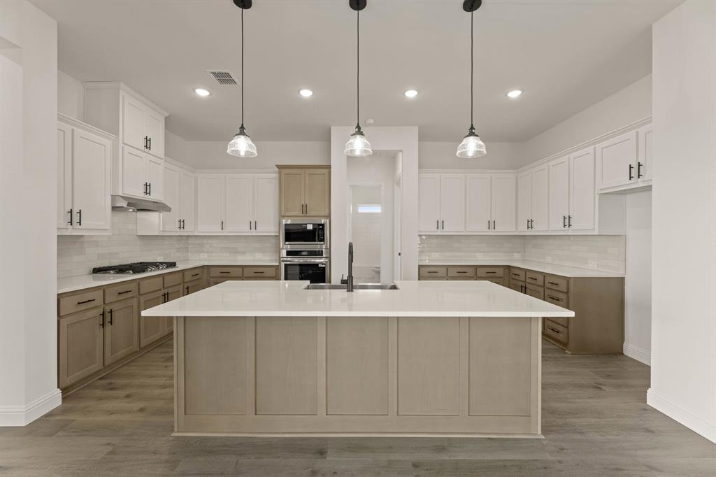 Settler's Glen - Residential