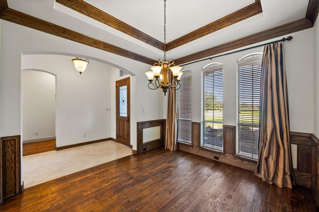1300 Ruby Lea Lane