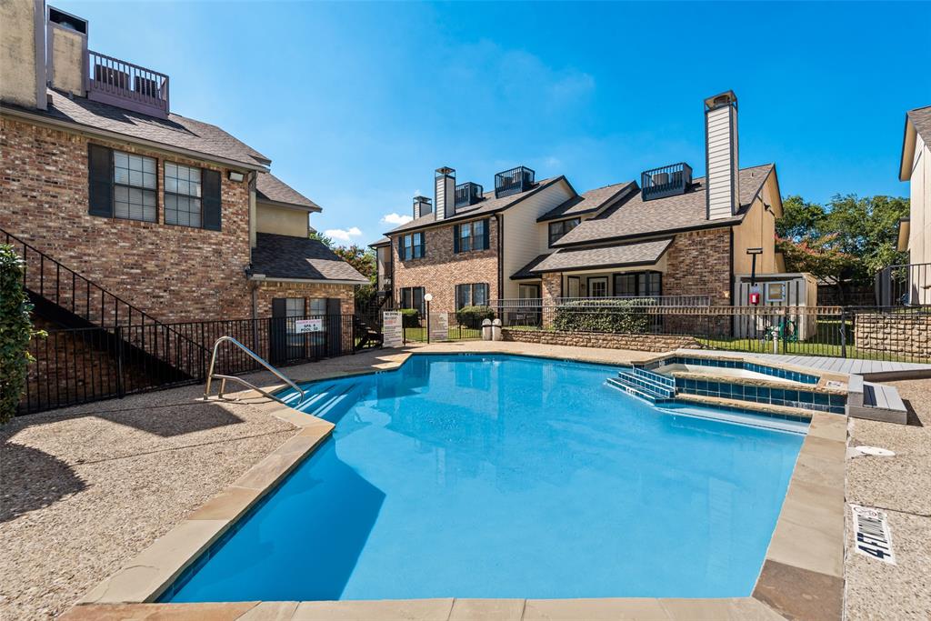 Quorum View Condo - Residential