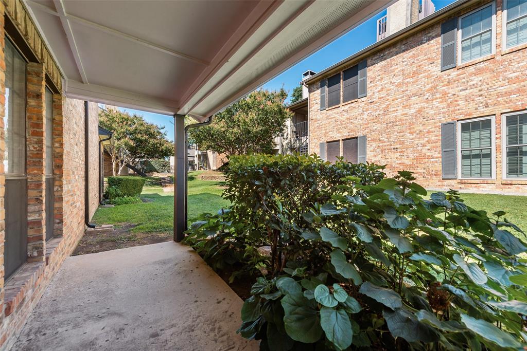 Quorum View Condo - Residential