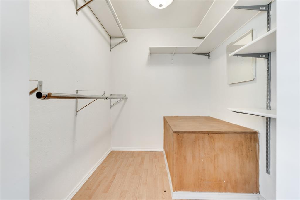 Quorum View Condo - Residential