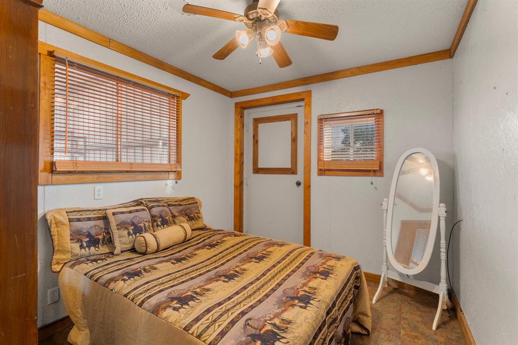 San Antonio & Gulf Railroad - Residential