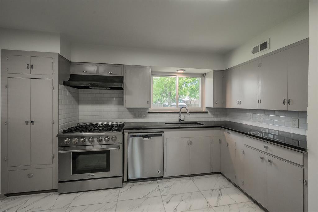Northcrest - Residential