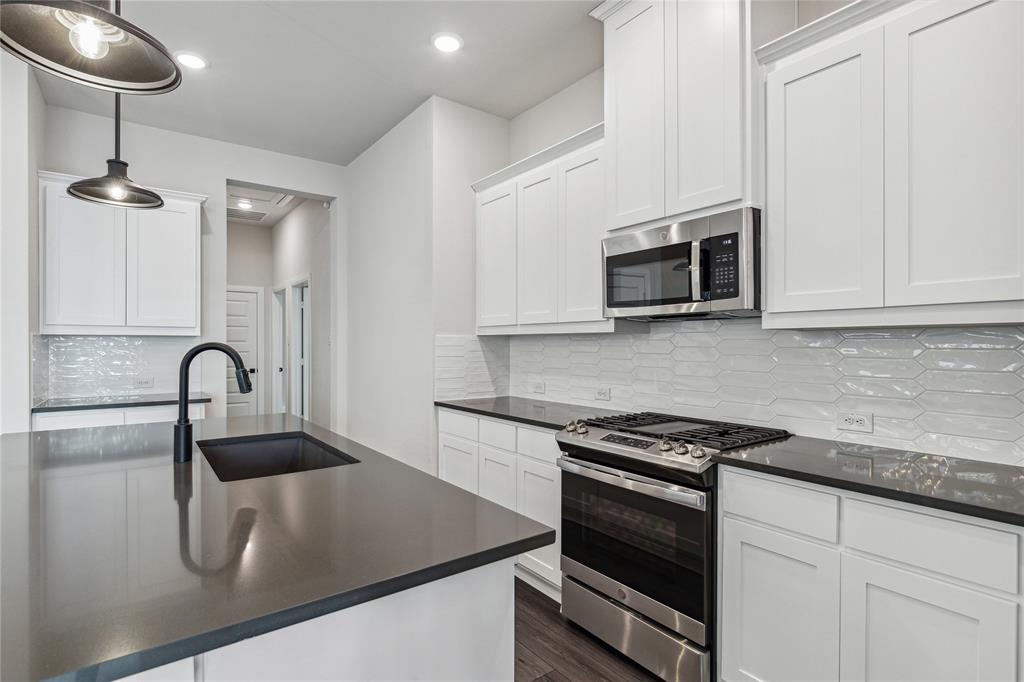 Prairie Oaks - Residential