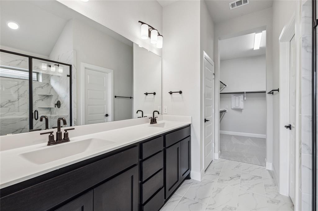 Prairie Oaks - Residential