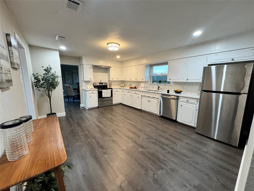 Hendricks 2nd Add - Residential