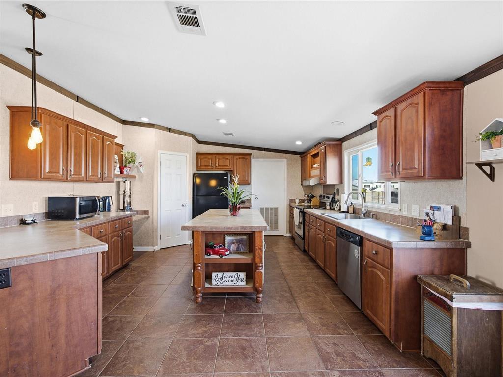 3144 Shady Creek Circle