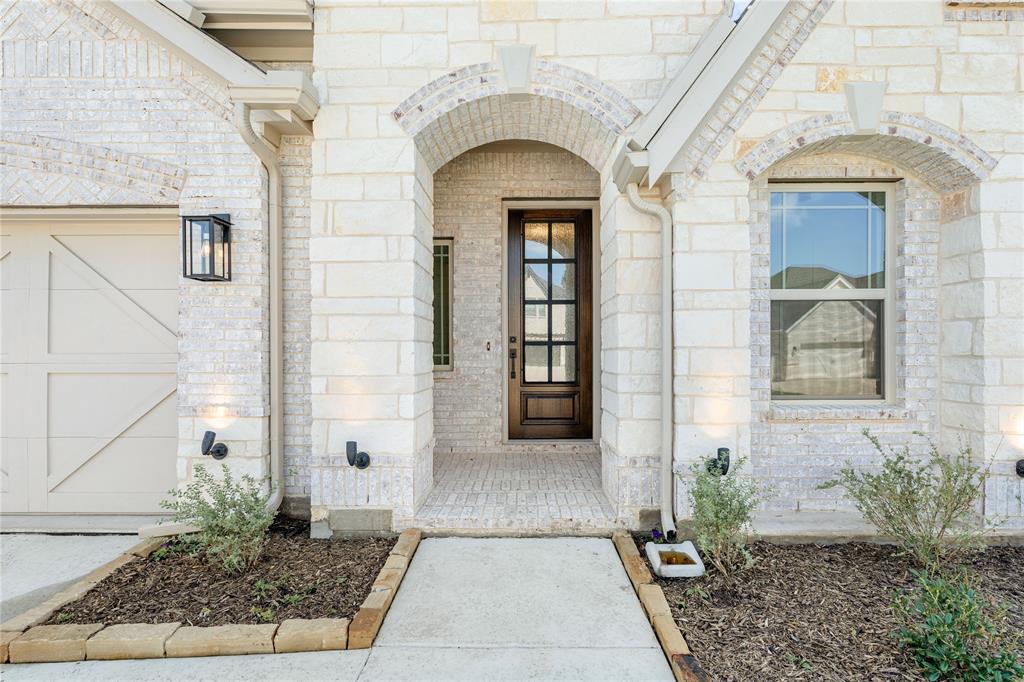 3325 Creek Meadow Drive