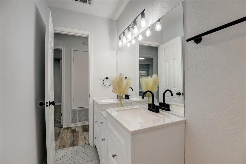 Forty Oaks Add - Residential