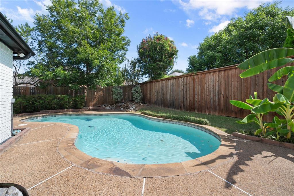 812 Turnberry Drive